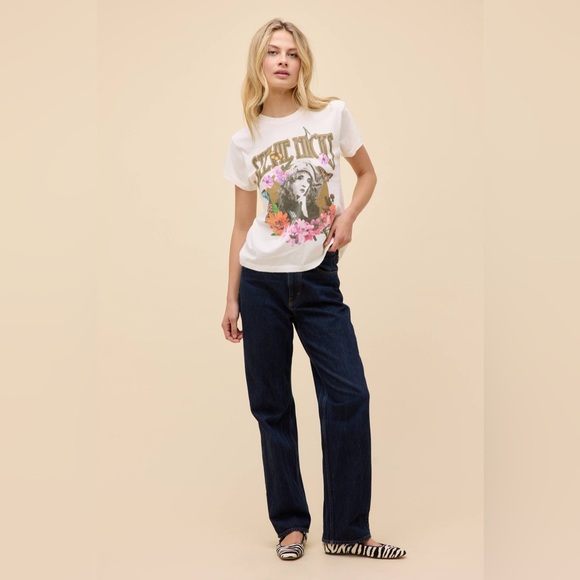 NWT Daydreamer Stevie Nicks Flower Collage Tour Tee ~Vintage White~ - Picture 4 of 4